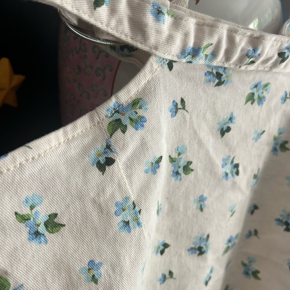 NWT WE WORE WHAT Cream Floral Cut Out Mini Skirt Denim Ivory Watercolor Ditsy M - Picture 4 of 16